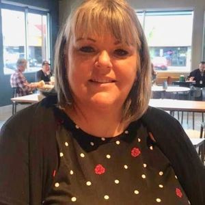 Meet your Posher, Debra